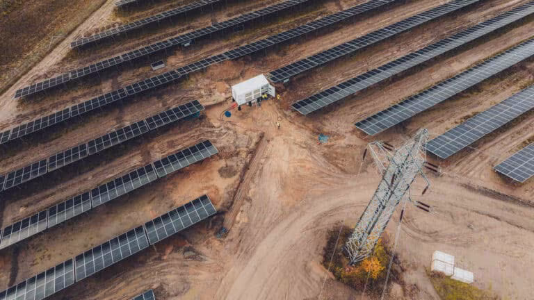 Instalacja fotowoltaiczna z magazynem energii. Wykonanie Electrum Holding.