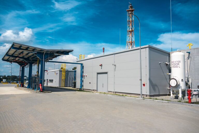 Electrum zbuduje Elektrolizer 5 MW dla Rafinerii Gdańskiej